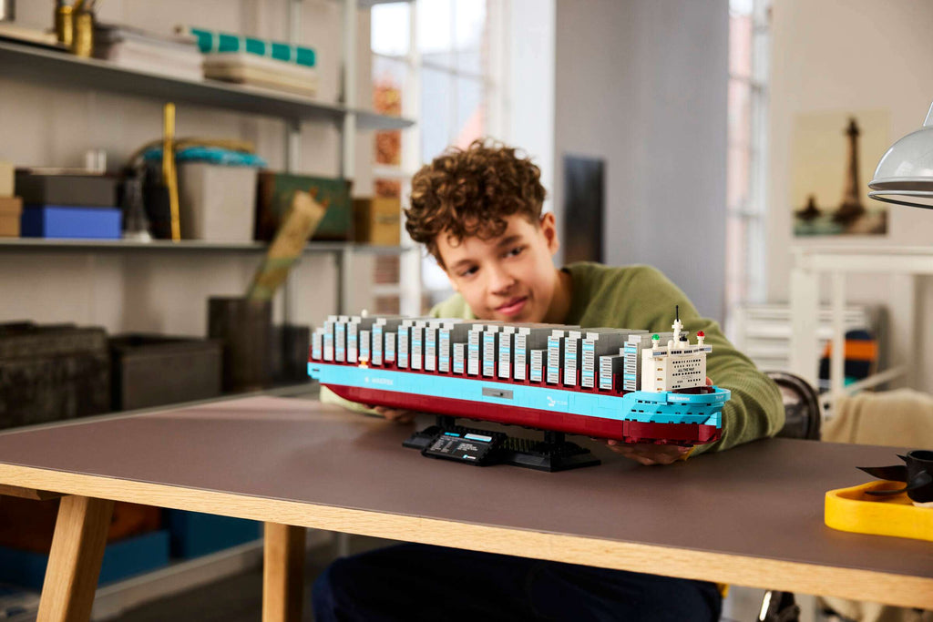 Compatible - 40955 - Maersk Dual-Fuel Container Vessel - 1516 Pieces