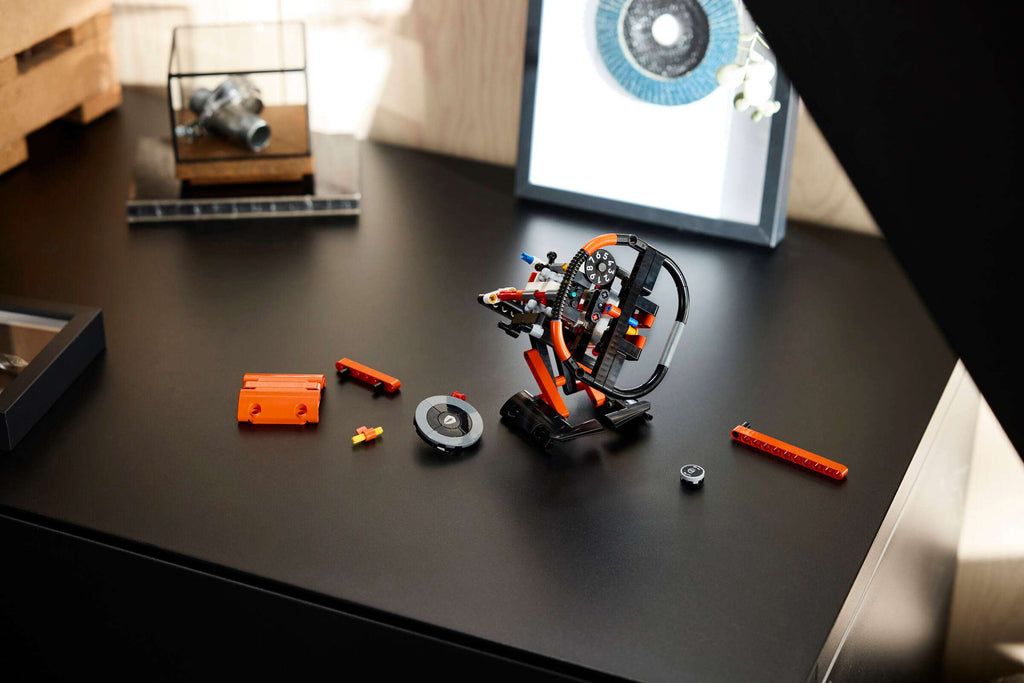 Compatible - Technic - 40894 - Koenigsegg Sadair's Spear Steering Wheel - 228 Pieces