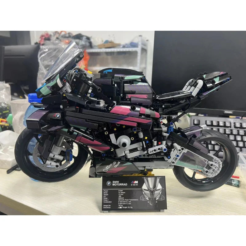 Compatible - BMW M 1000 RR Bike - Cyberpunk Edition