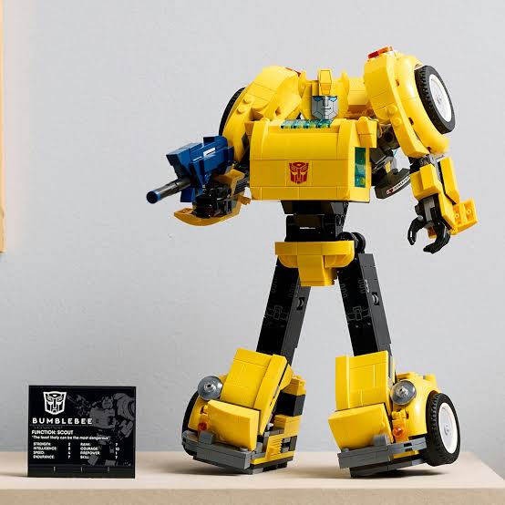 Compatible - Icons - 10338 - Transformers - Bumblebee - 950 Pieces