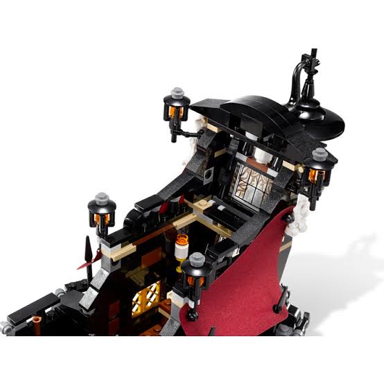 Compatible - Pirates of the Caribbean - 4195 - Queen Anne’s Revenge - 1097 Pieces