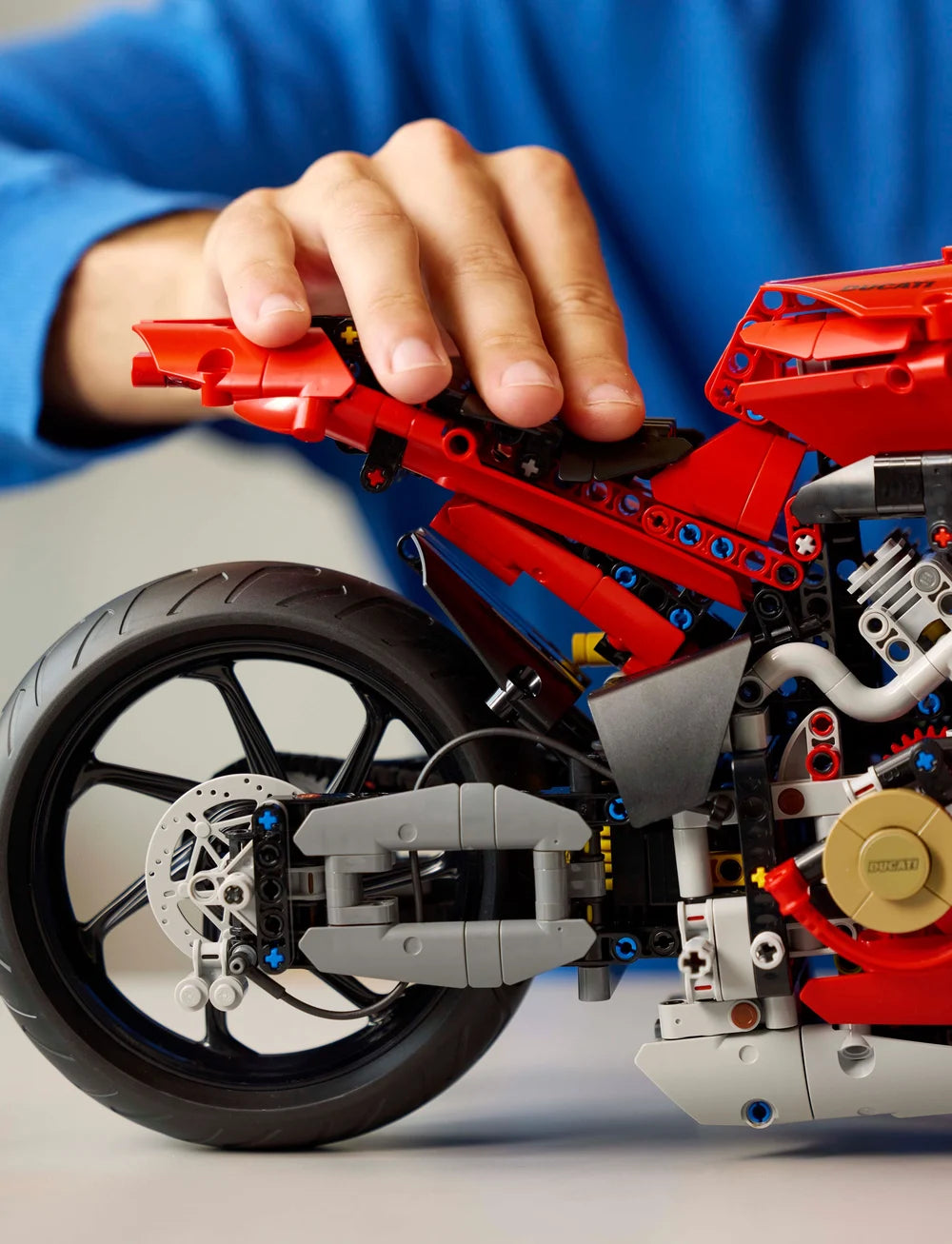 Compatible - Technic - 42202 - Ducati Panigale V4S - 1603 Pieces