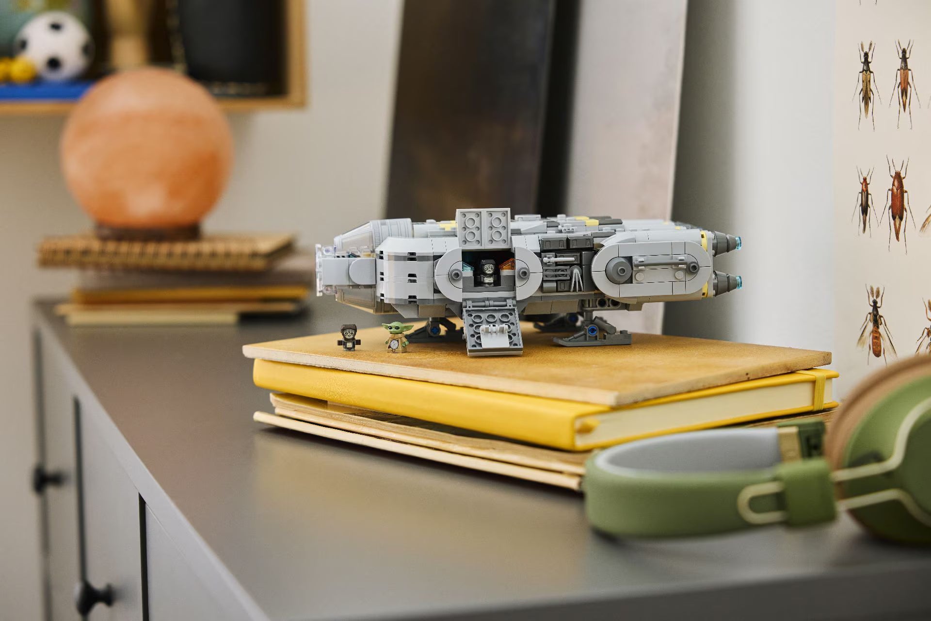 Compatible -  Star Wars - 75445 - Anzellan Starship - 701 Pieces