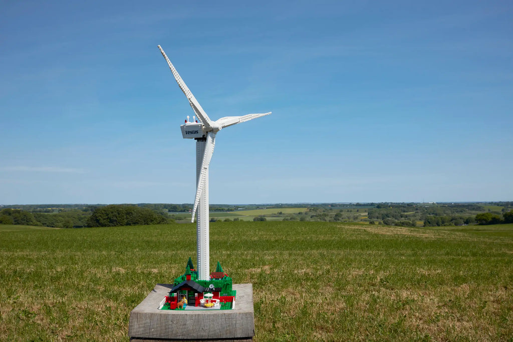 Compatible - Icons - 10268 - Vestas Wind Turbine - 828 Pieces