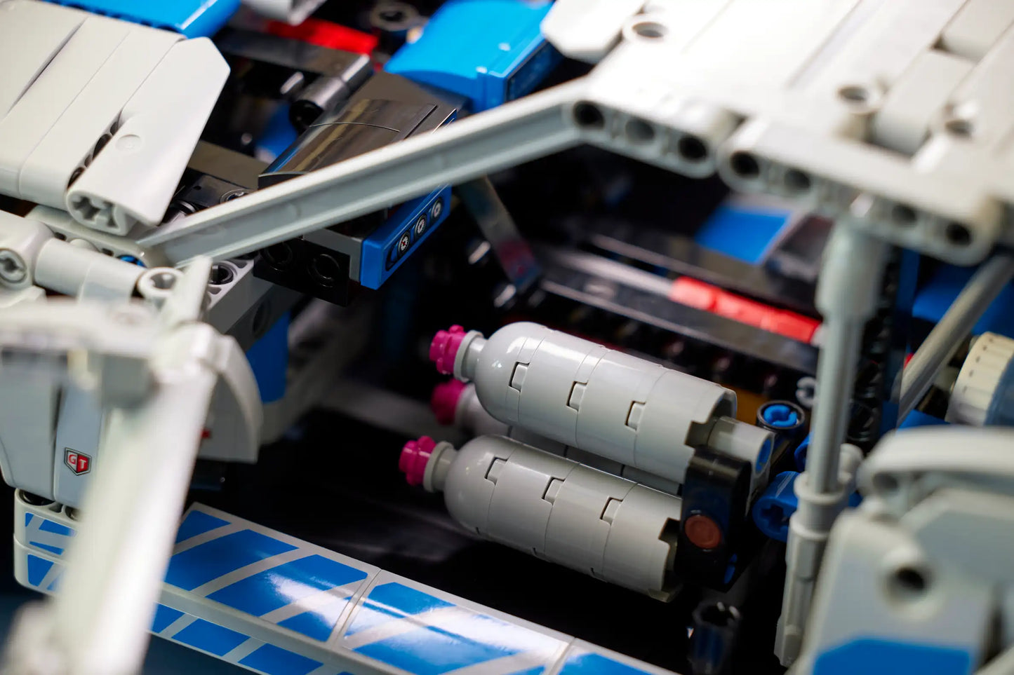 Compatible - 42210 - Technic - Fast And Furious - Nissan Skyline GTR (R34) - 1410 Pieces