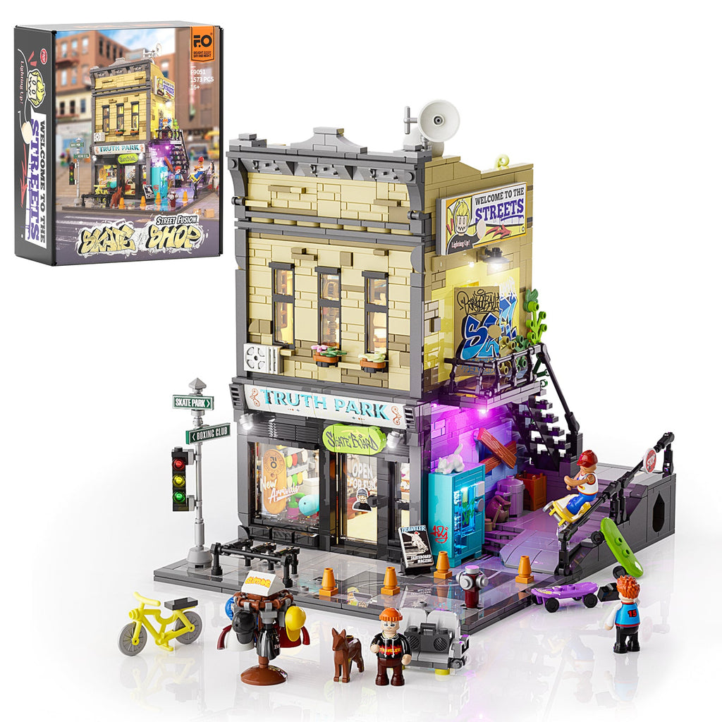 Funwhole/Lumibricks - F9051 -  Town Series - Skate Shop - 1573 Pieces