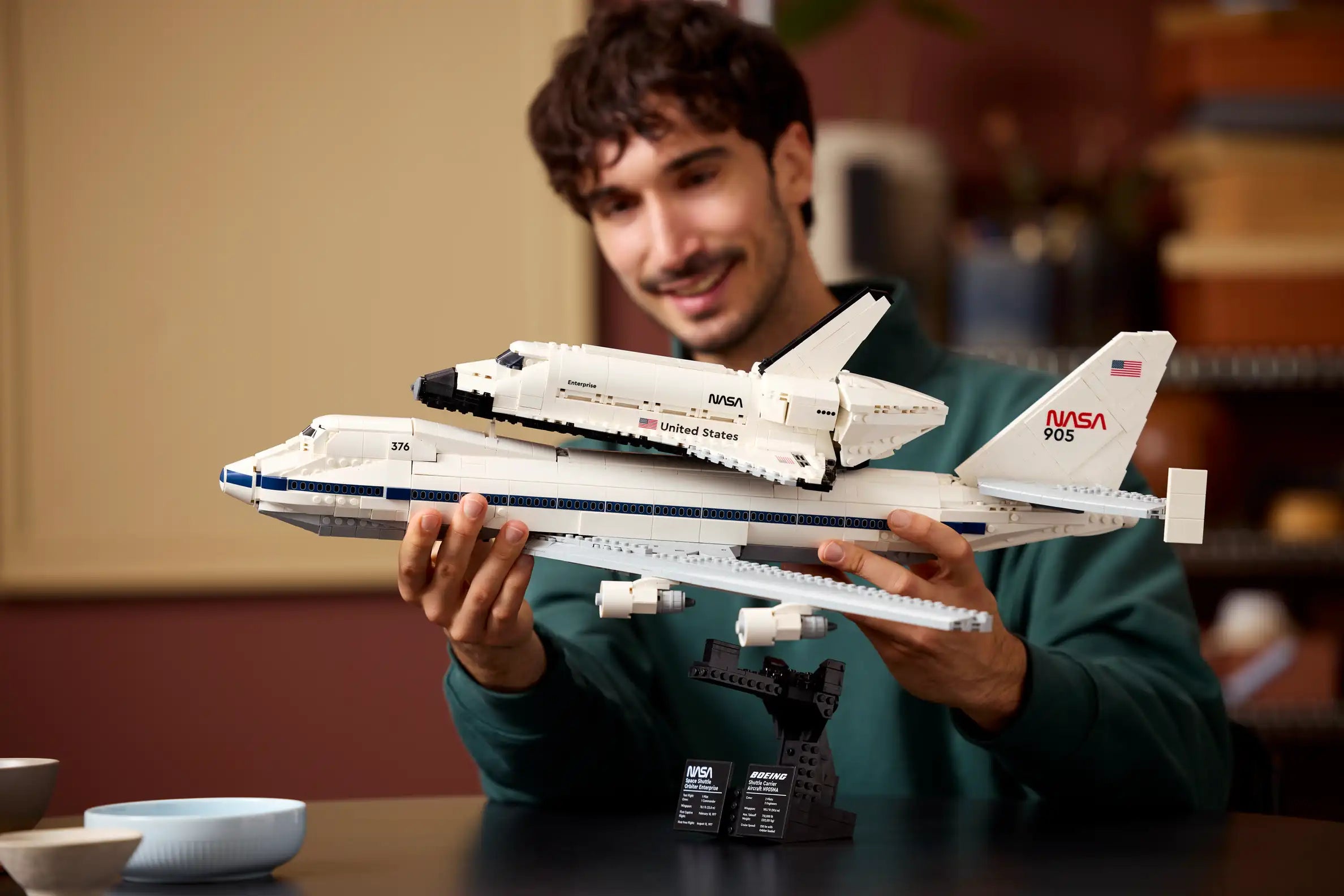 Compatible - Icons - 10360 - NASA - Shuttle Carrier Aircraft - 2417 Pieces