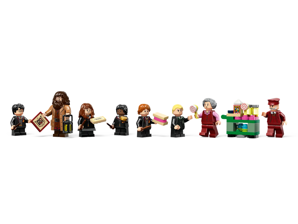 Compatible - Harry Potter - 76423 - Hogwarts Express with Hogsmeade Station - 743 Pieces