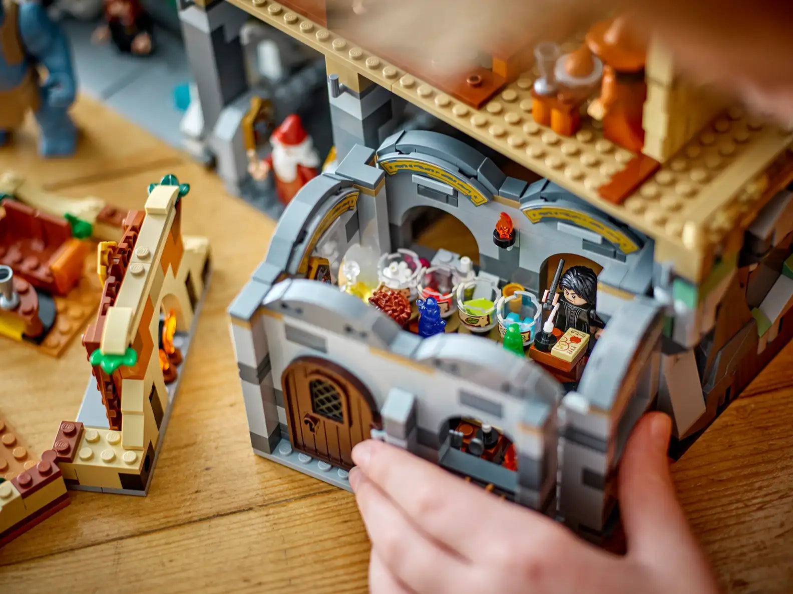 Compatible - Harry Potter - 76435 - Hogwarts Great Hall - 1732 Pieces
