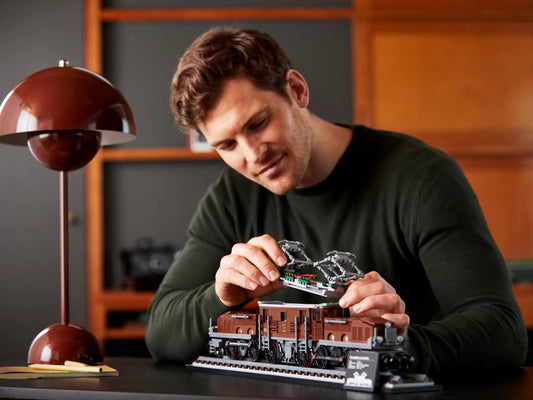 Compatible - 10277 - Creator Expert - The Crocodile Locomotive - 1277 Pieces