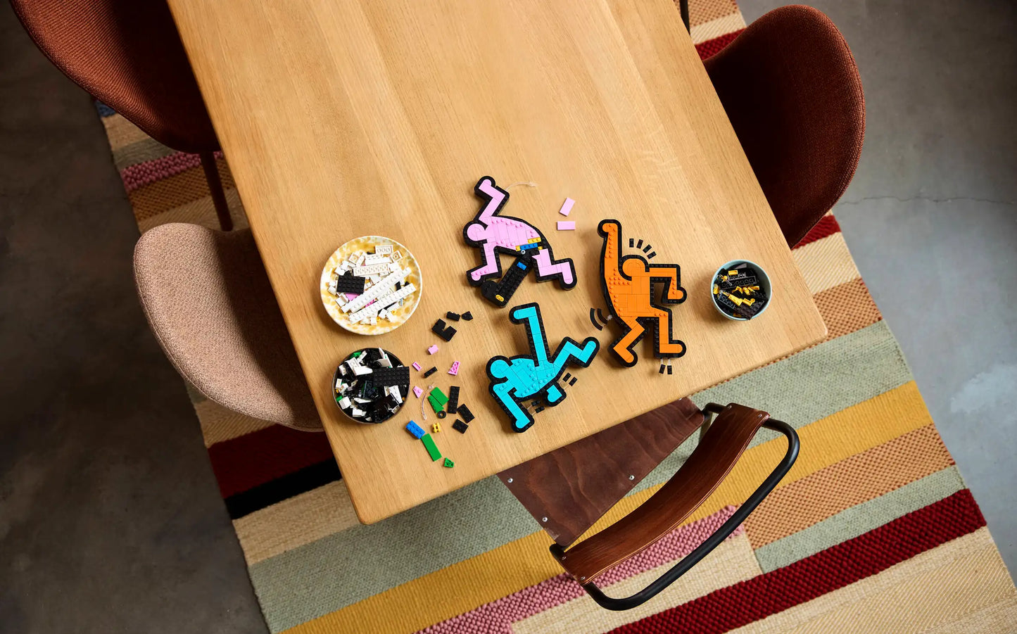 Compatible - 31216 - Keith Haring – Dancing Figures - 1773 Pieces