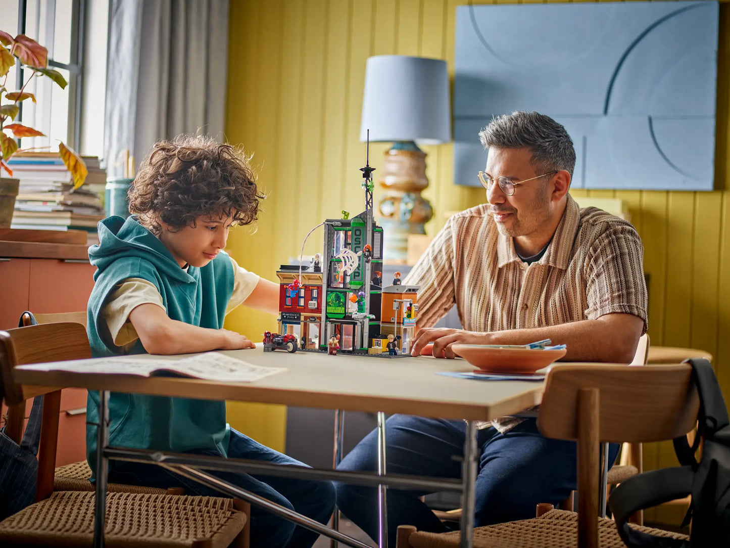 Compatible - 76324 - Marvel - Spiderman vs Oscorp - 808 Pieces