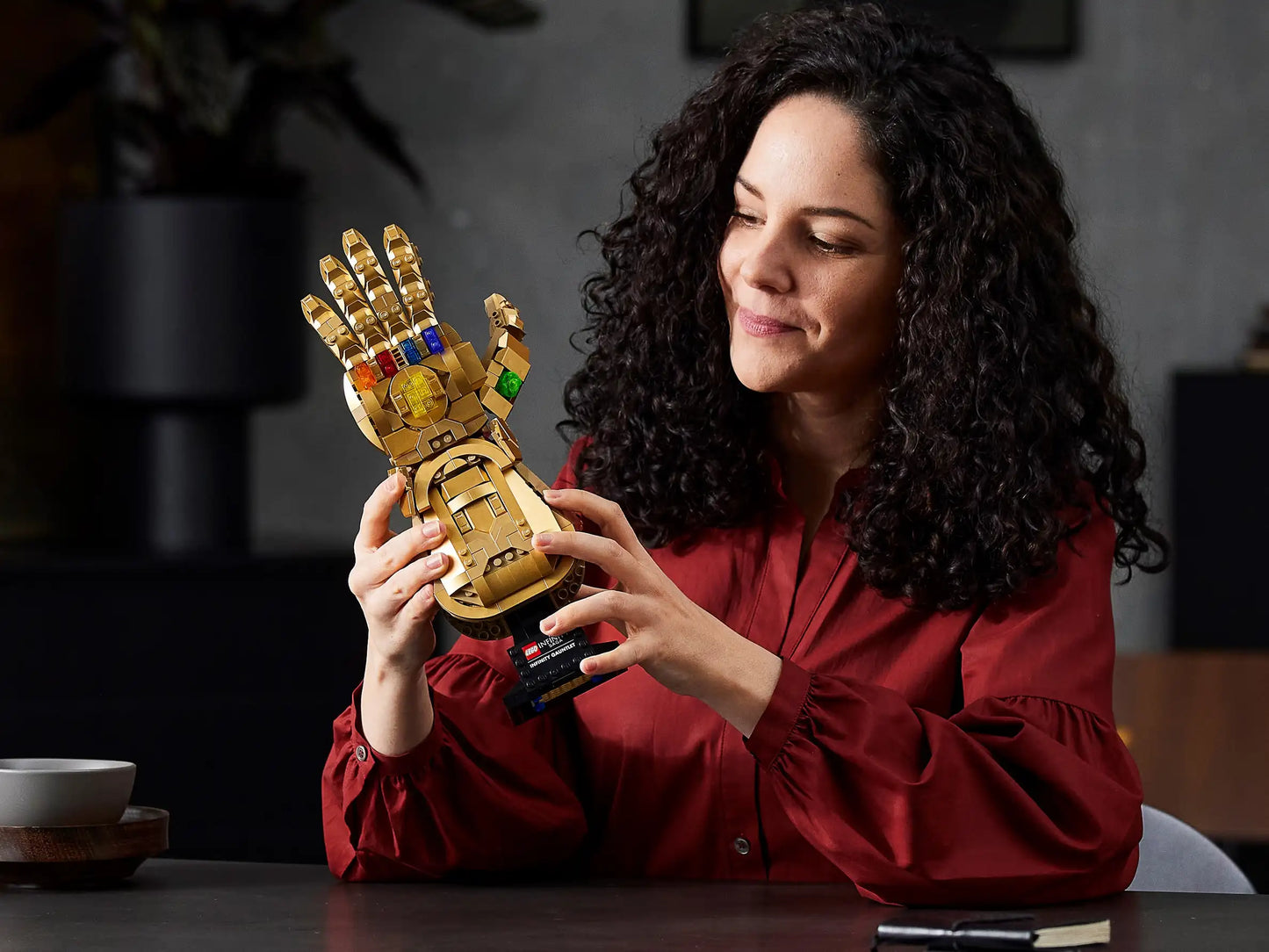 Compatible - 76191 - Marvel - Avengers - The Infinity Gauntlet - 596 Pieces