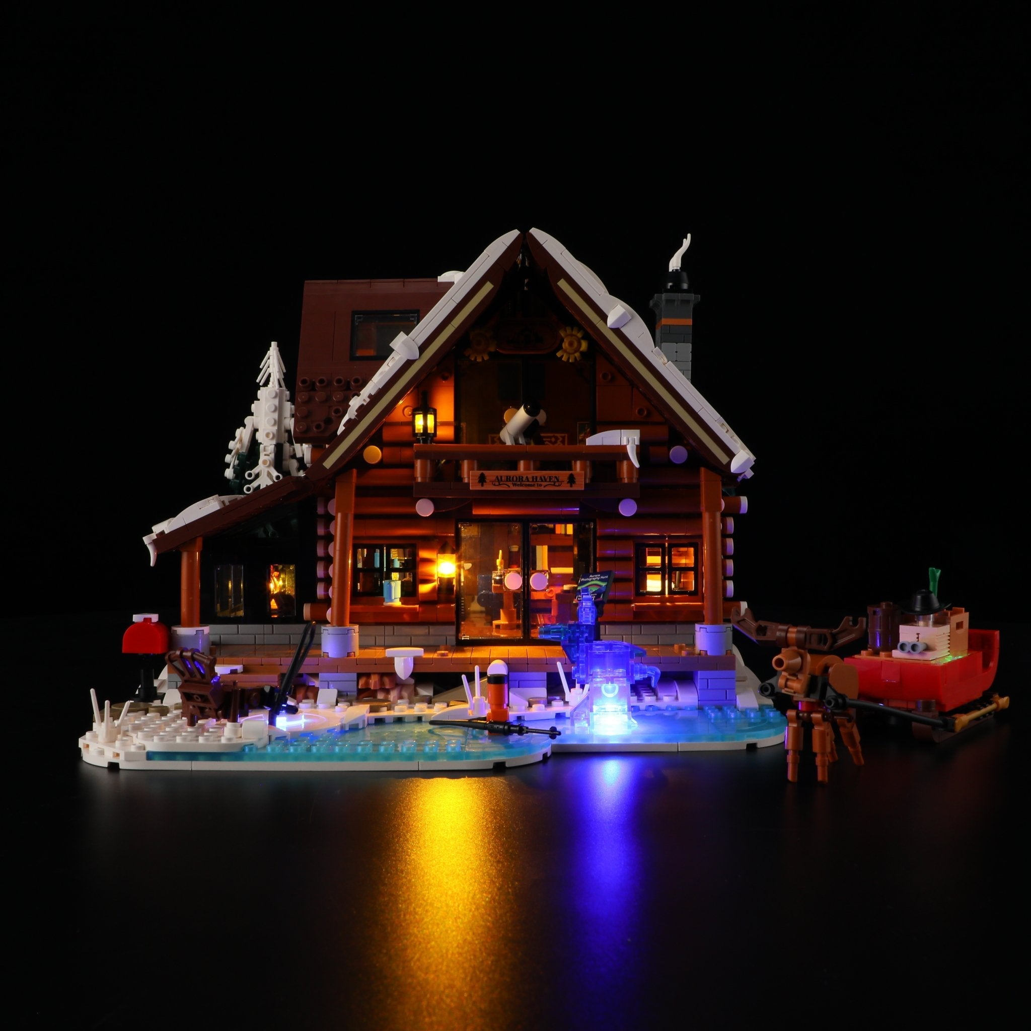 Funwhole/Lumibricks - F9090 - Aurora Cabin - 2425 Pieces