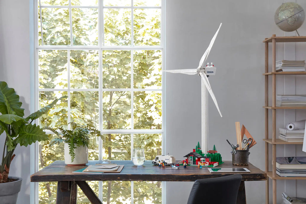 Compatible - Icons - 10268 - Vestas Wind Turbine - 828 Pieces