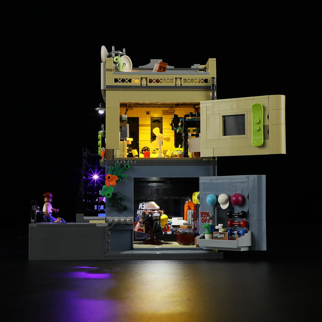 Funwhole/Lumibricks - F9051 -  Town Series - Skate Shop - 1573 Pieces