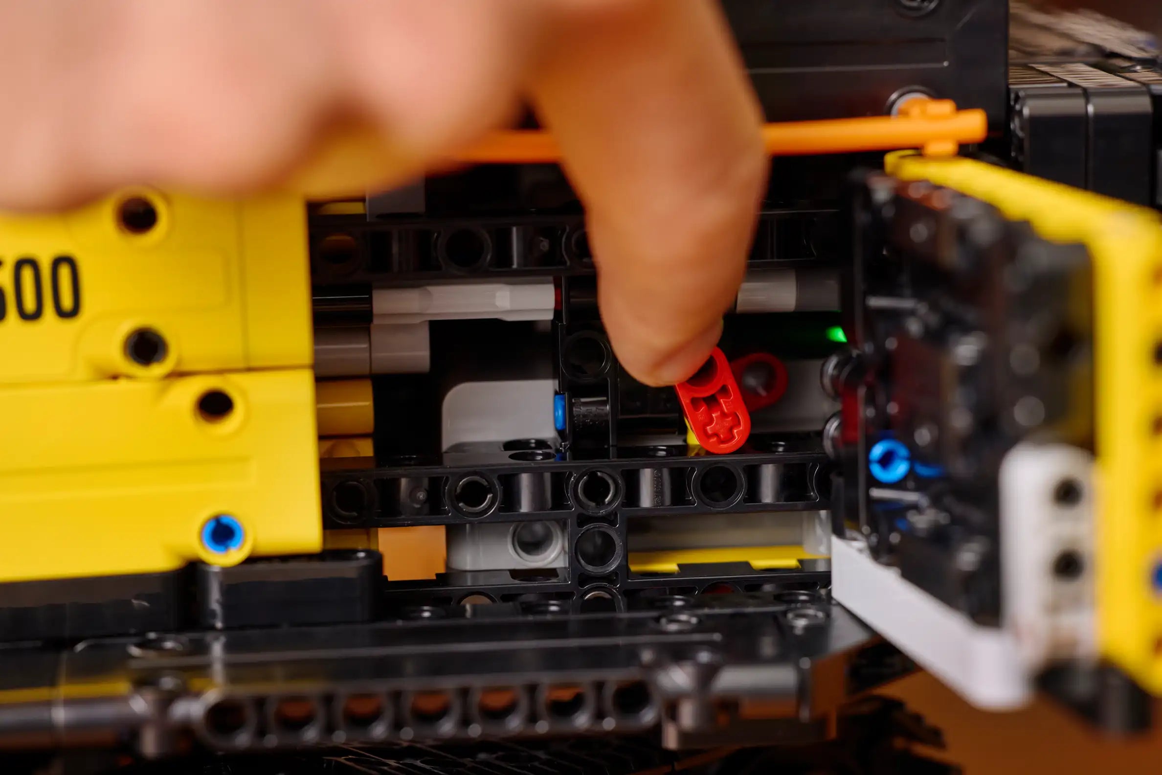 Compatible - Technic - 42215 - Volvo EC500 Hybrid Excavator - 2795 Pieces