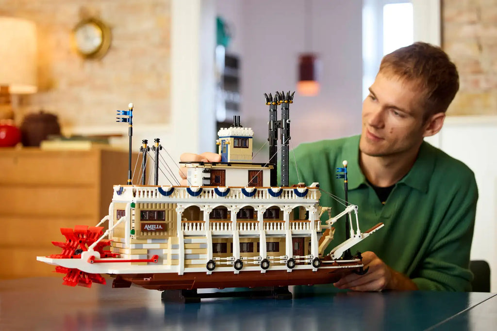 Compatible - IDEAS - 21356 - River Steamboat - 4090 Pieces