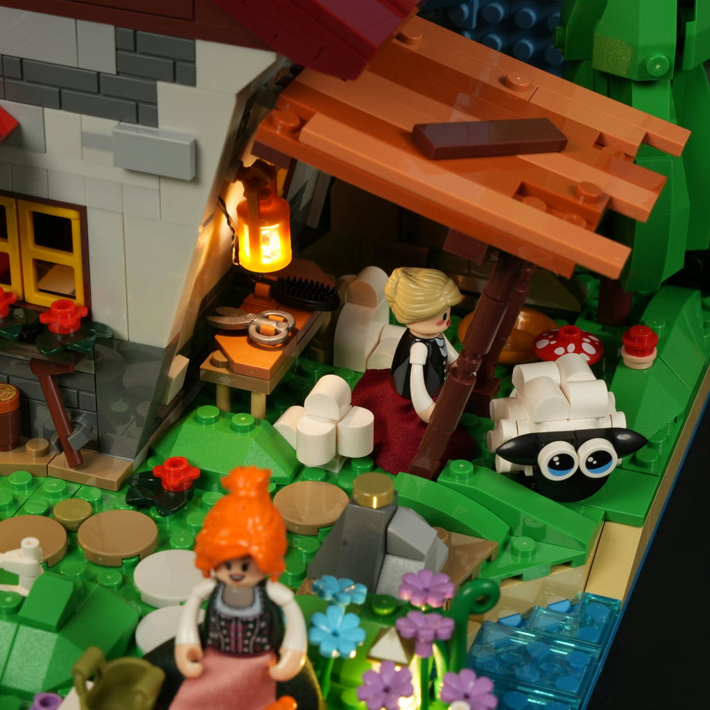 Funwhole/Lumibricks - F9094 - Shepherd's Cottage - 2265 Pieces