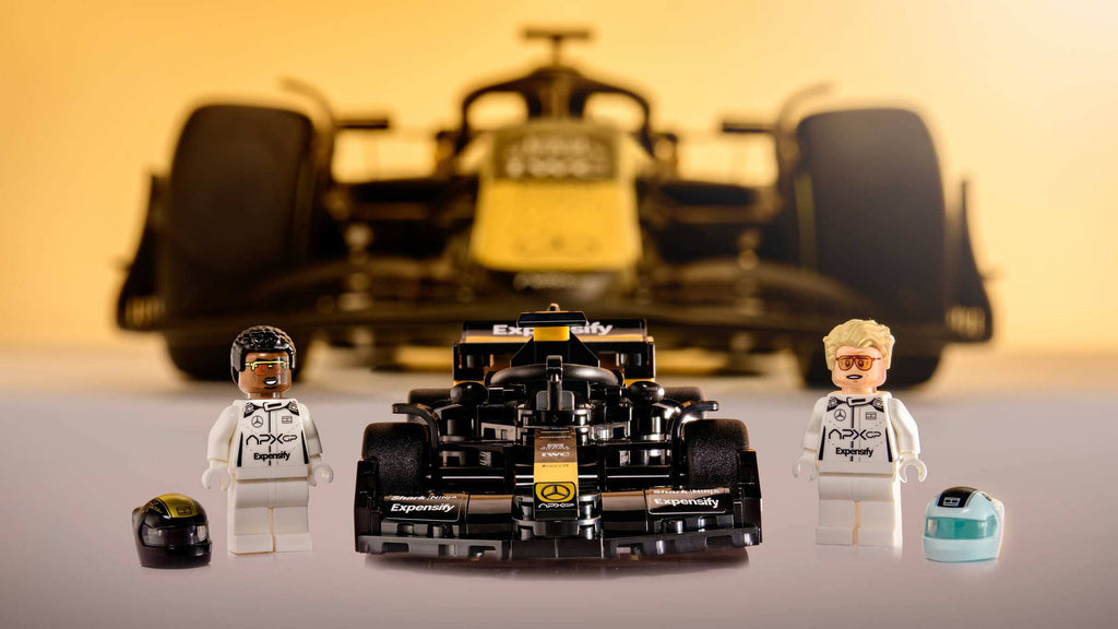 Compatible - Speed Champions - 77252 - APX GP Team Race Car - 268 Pieces
