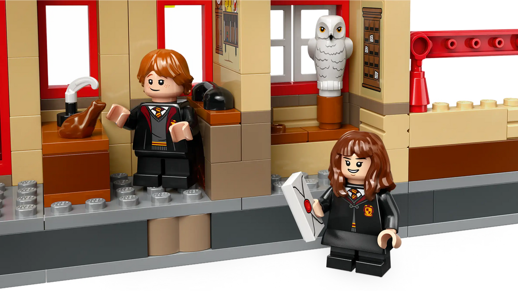 Compatible - Harry Potter - 76423 - Hogwarts Express with Hogsmeade Station - 743 Pieces
