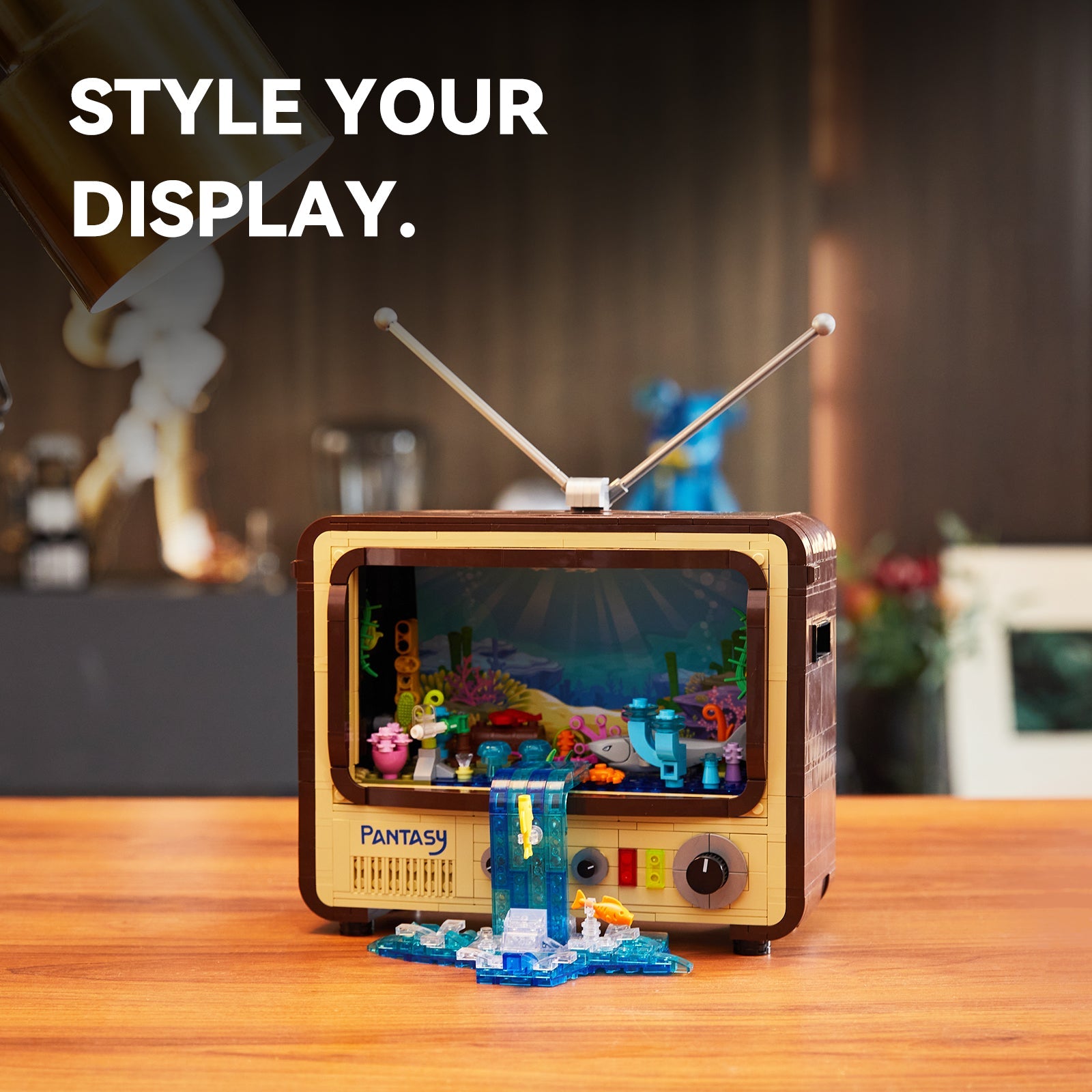 Pantasy - 61008 - Retro 1960s Vintage Television - 1,208 pieces