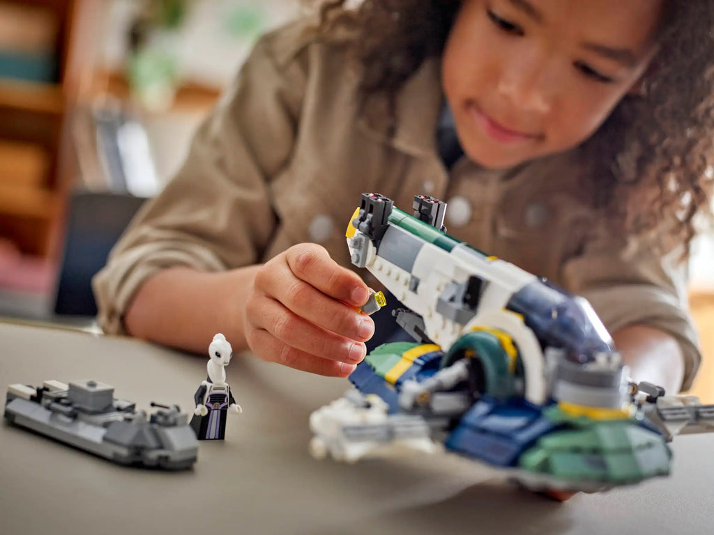 Compatible - Star Wars - 75433 - Jango Fett’s Starship - 707 Pieces