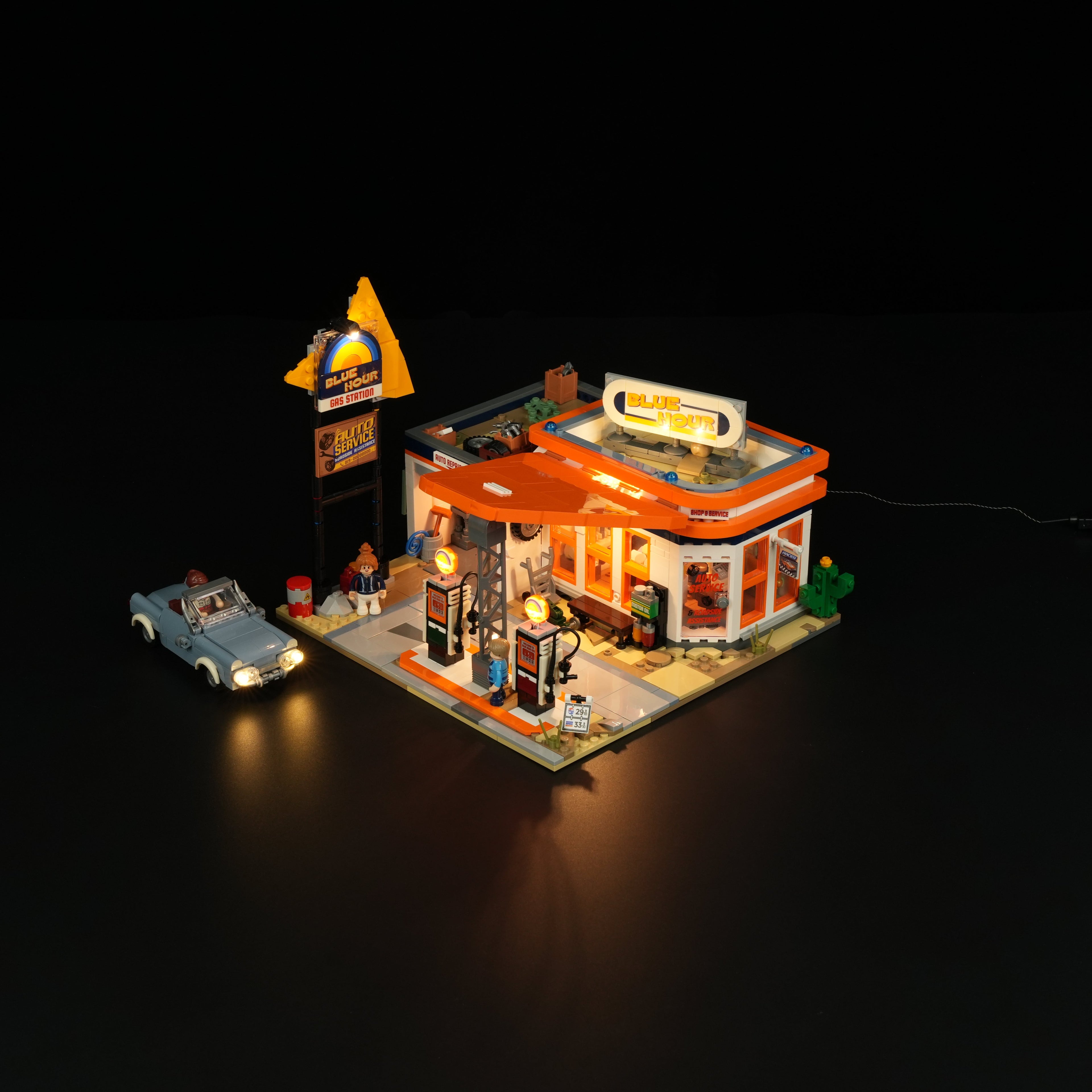 Lumibricks/Funwhole - F9065 - Gas Station - 1608 Pieces