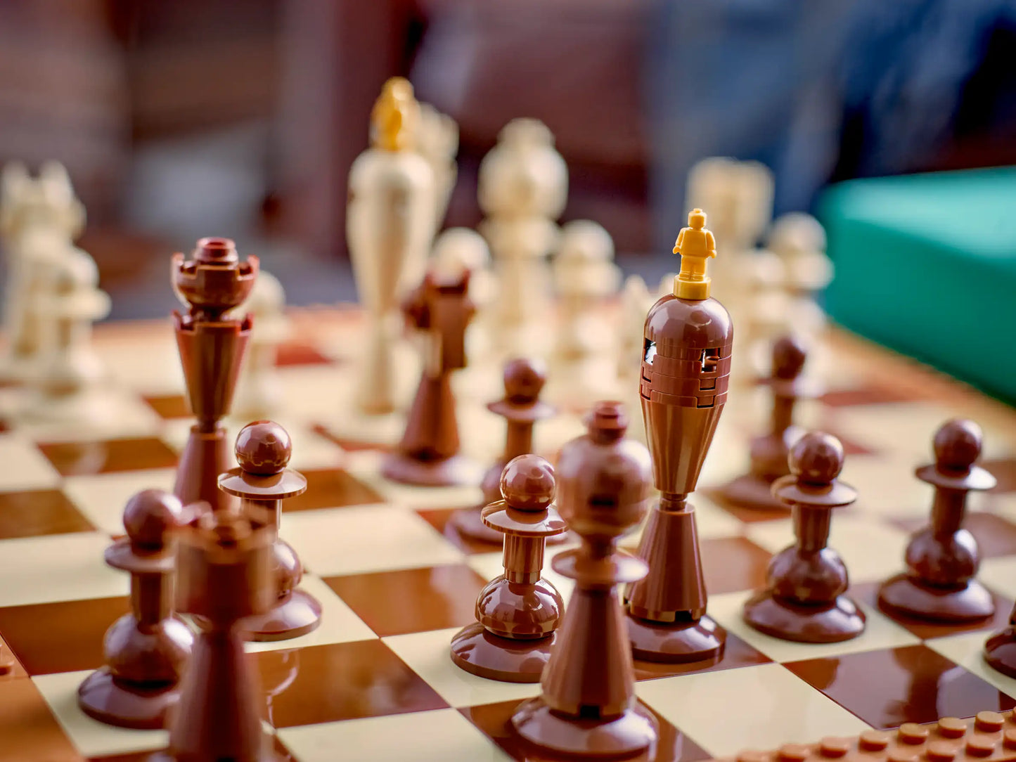 Compatible - 40719 - The Classic Chess Set - 743 Pieces