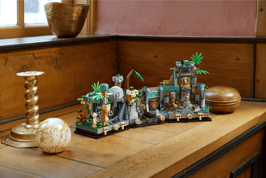 Compatible - Indiana Jones - 77015 - Temple Of The Golden Idol - 1545 Pieces