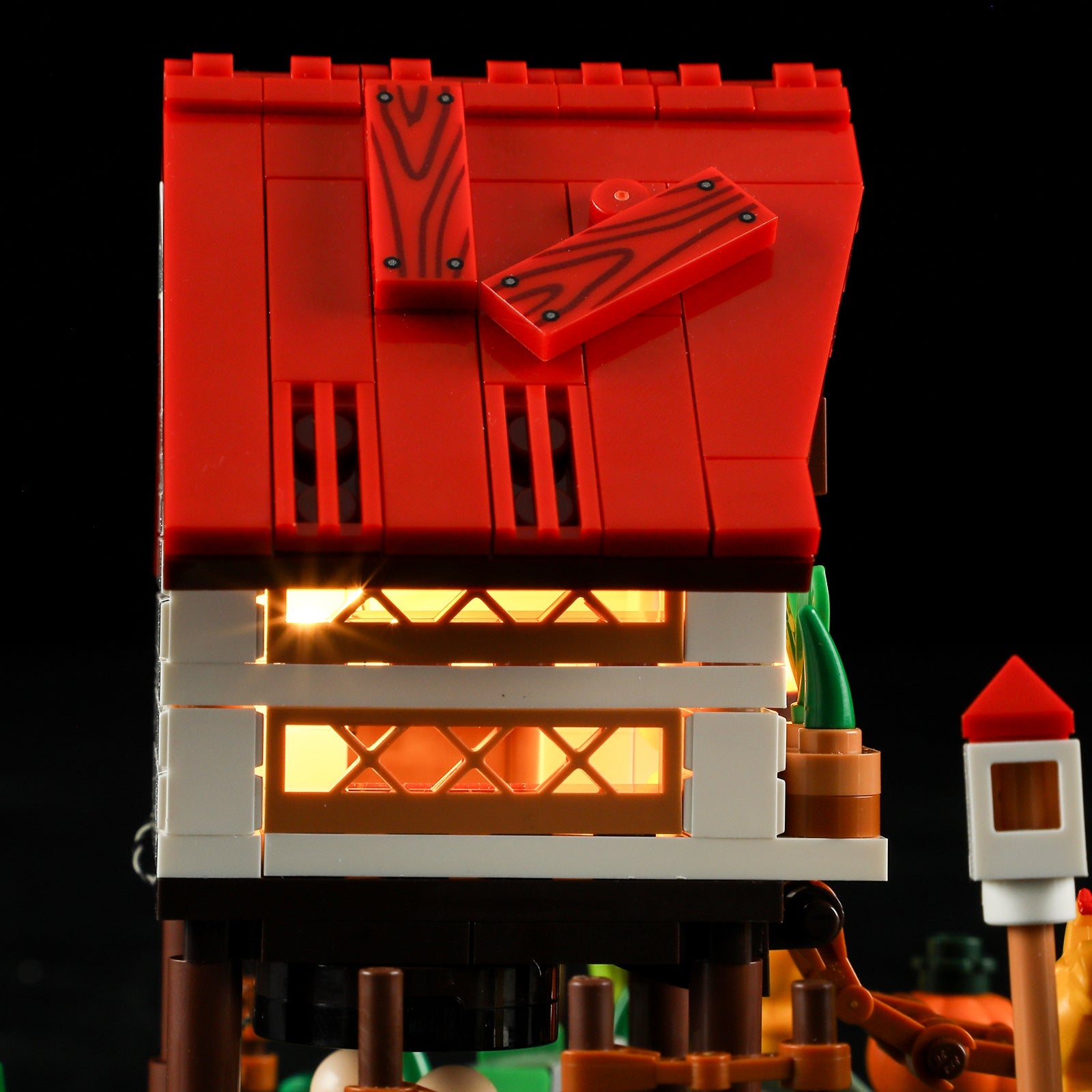 Funwhole/Lumibricks - F9034 - Farm Life - The Hen House - 323 Pieces