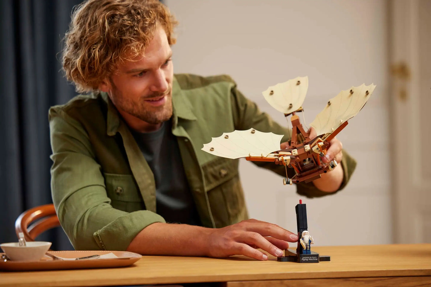 Compatible - 10363 - Icons - Leonardo Da Vinci's Flying Machine - 493 Pieces
