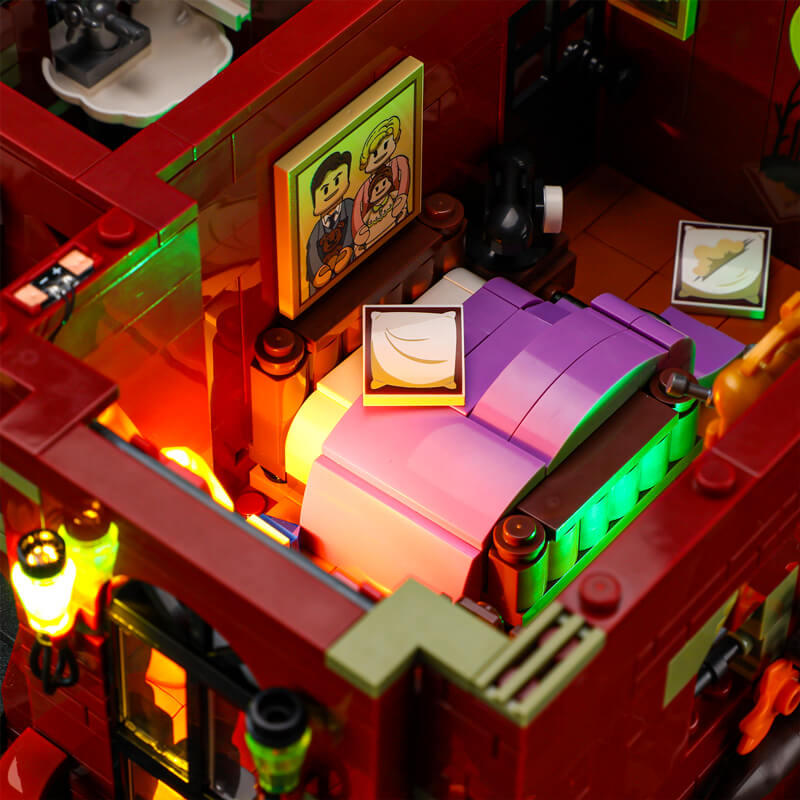 Lumibricks/Funwhole - L9092 - Midnight Haunted Mansion - 2617 Pieces