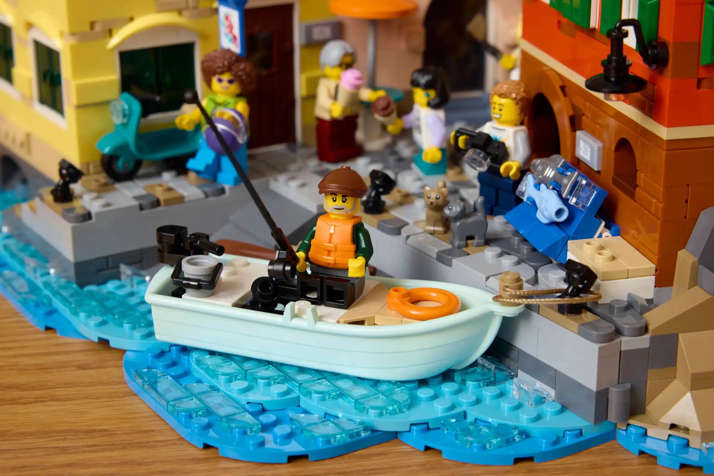 Compatible - IDEAS - 21359 - Italian Riviera - 3251 Pieces