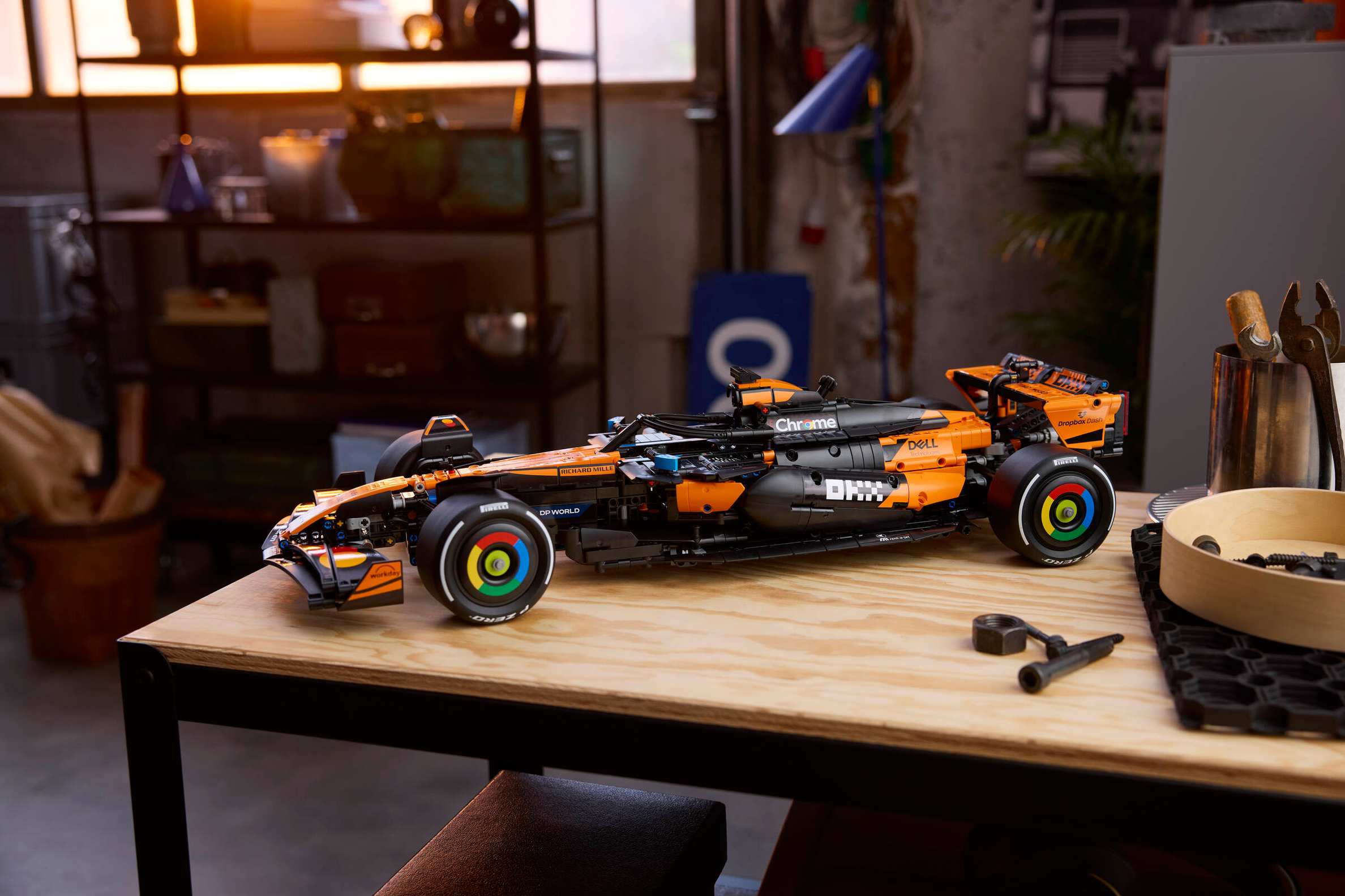 Compatible - Technic - 42228 - Mclaren MCL 39 F1 Race Car - 1675 Pieces