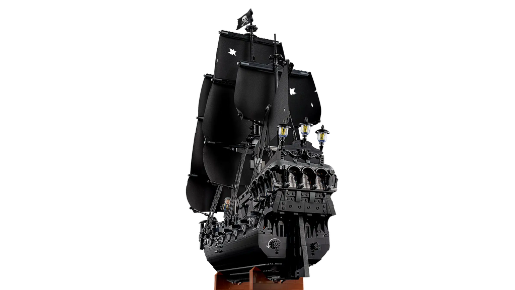 Compatible - Icons - 10365 - Pirates of the Caribbean - Jack Sparrow’s Pirate Ship - 2862 Pieces