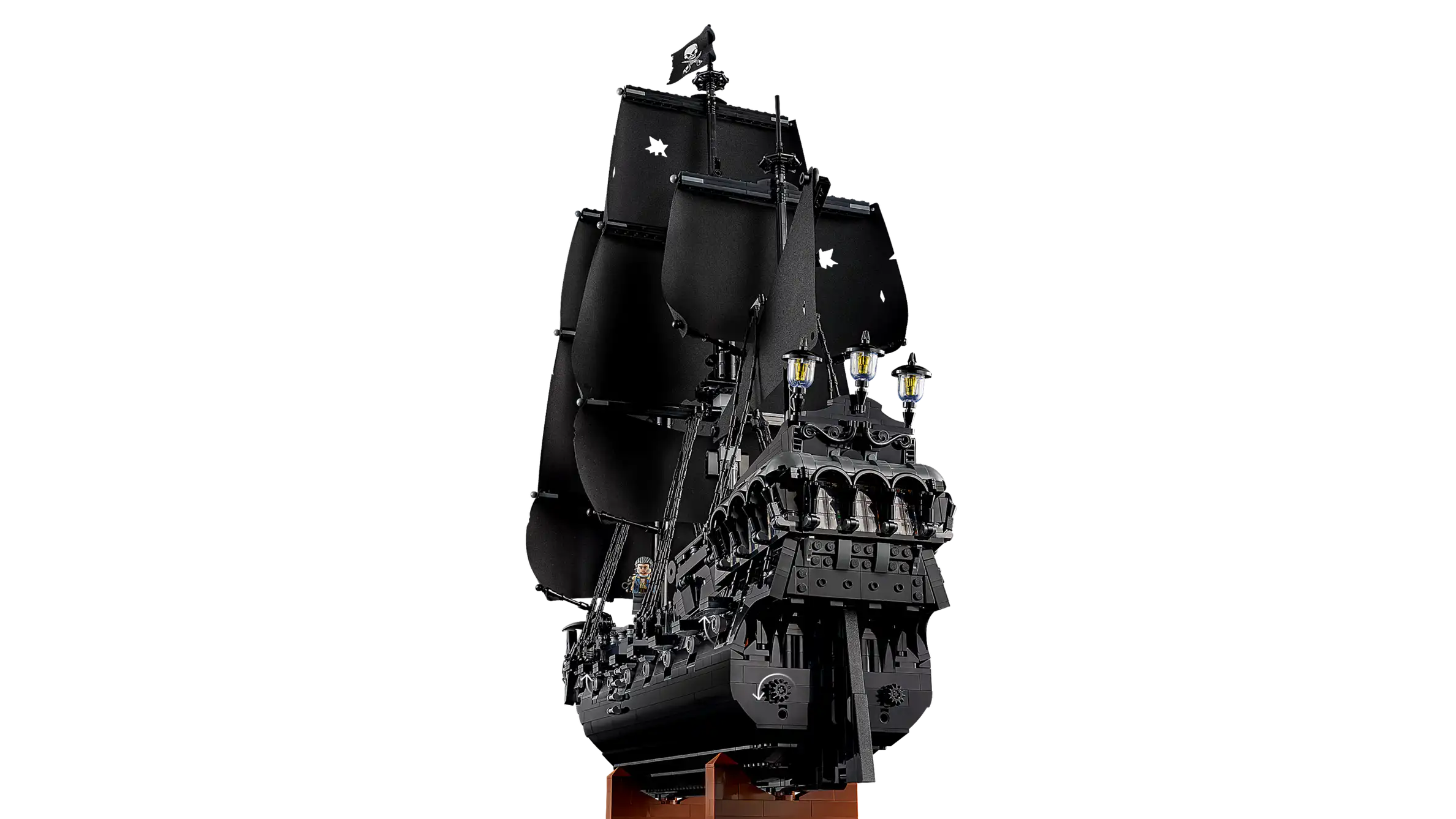 Compatible - Icons - 10365 - Pirates of the Caribbean - Jack Sparrow’s Pirate Ship - 2862 Pieces