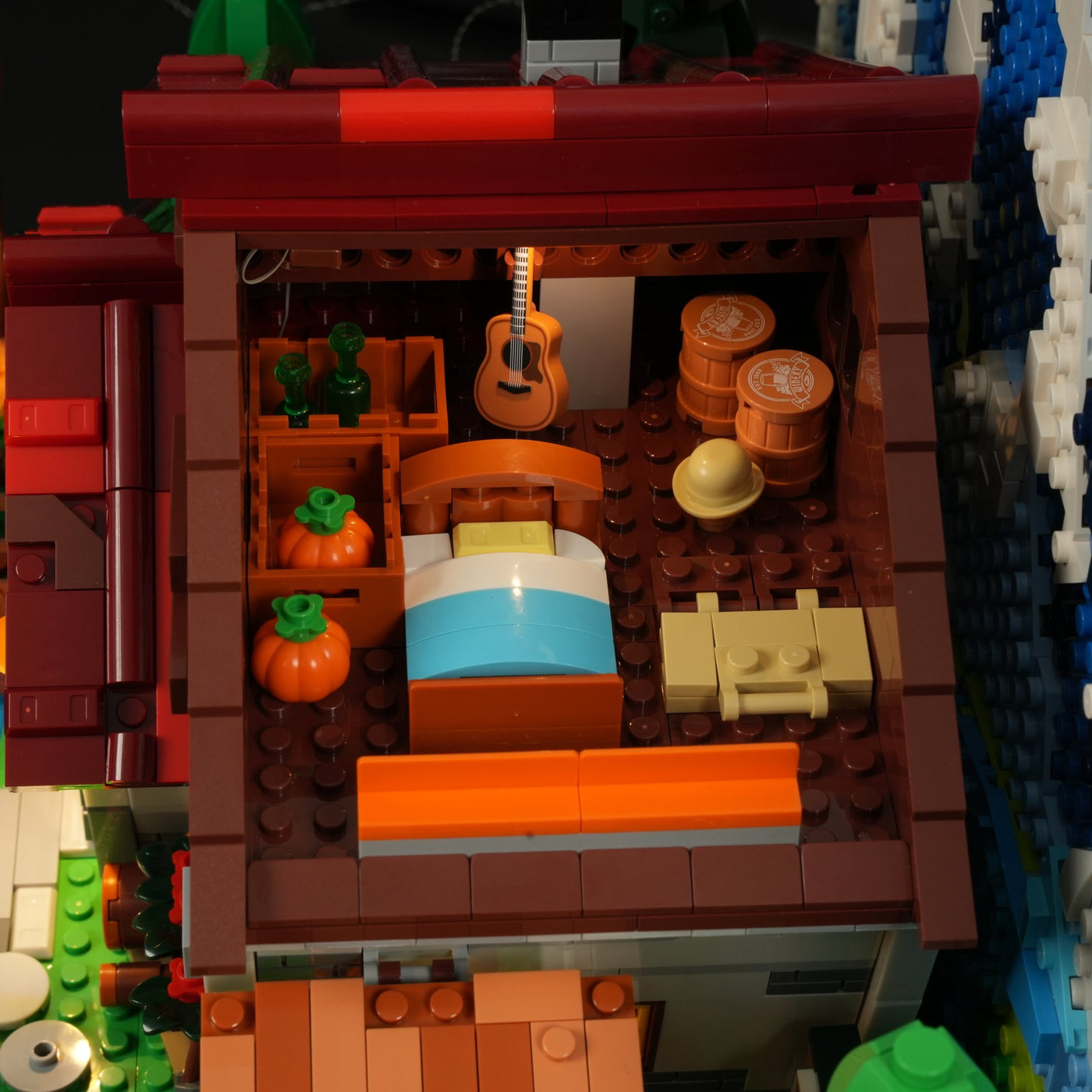 Funwhole/Lumibricks - F9094 - Shepherd's Cottage - 2265 Pieces